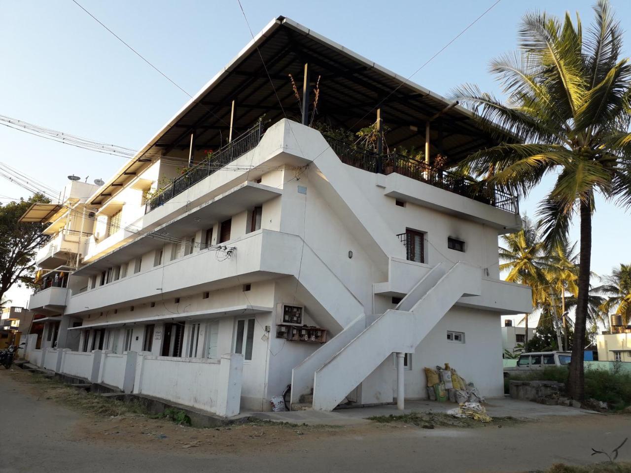 Wheel To Hills Stay Inn Service Apartments Chikmagalur Luaran gambar